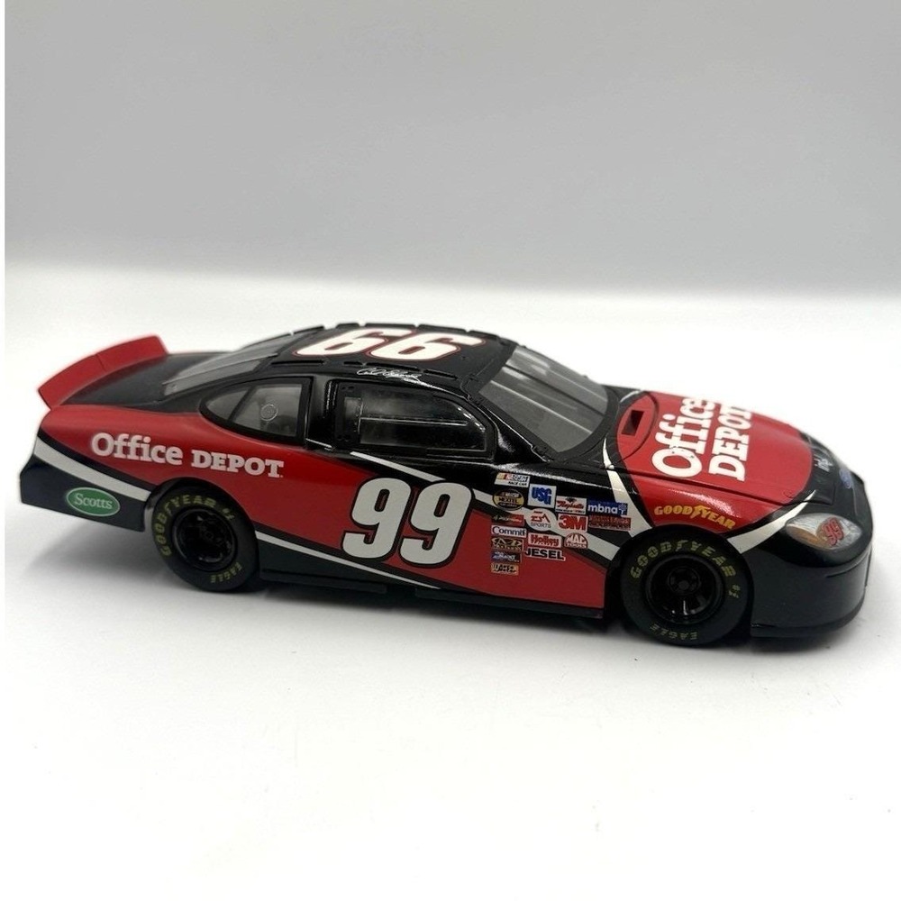 2004 Team Caliber Carl Edwards #99 Office Depot Ford Taurus 1:24 NASCAR Diecast‎